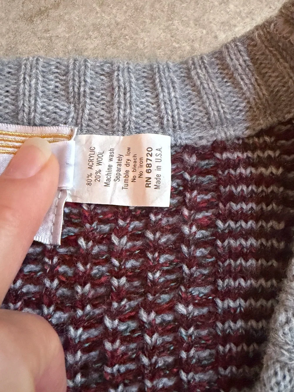 London Fog Vintage Mens Sweater Vest Maroon Gray Geometric Wool Blend L Preppy